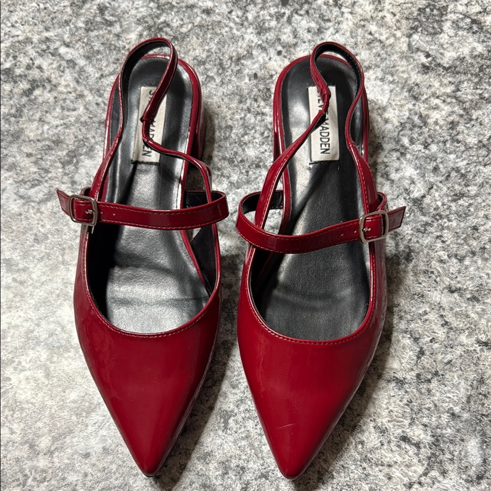 Steve Madden - Yourk Pointed Toe Slingback Pump